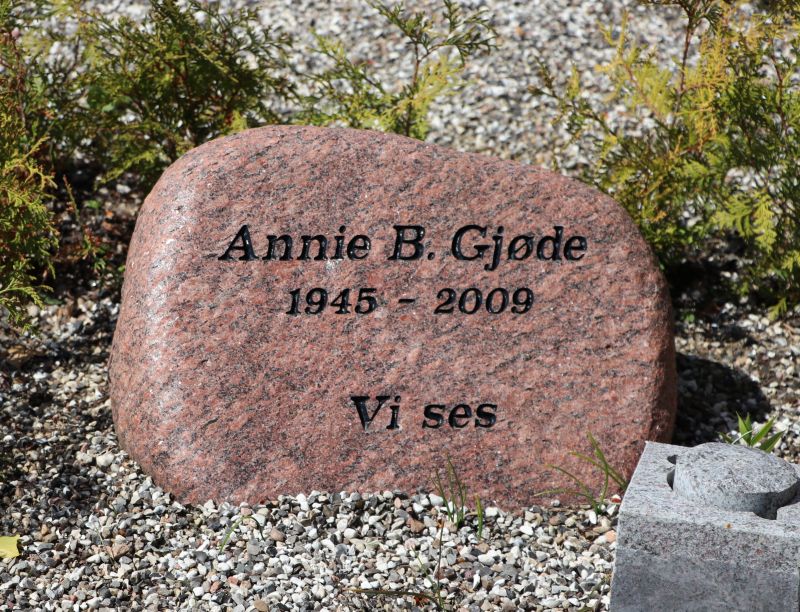 Annie B. Gjoede.JPG